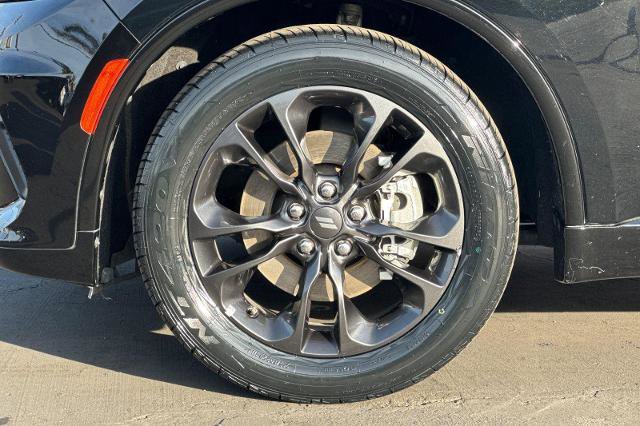 Used 2022 Dodge Durango GT image 35