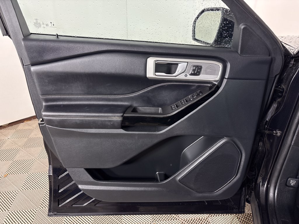 Certified 2023 Ford Explorer ST w/ Equipment Group 401A AWD/4WD image 17