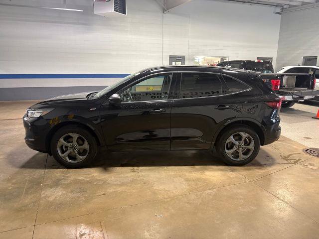 Certified 2024 Ford Escape ST-Line w/ Tech Pack #1 AWD/4WD image 5