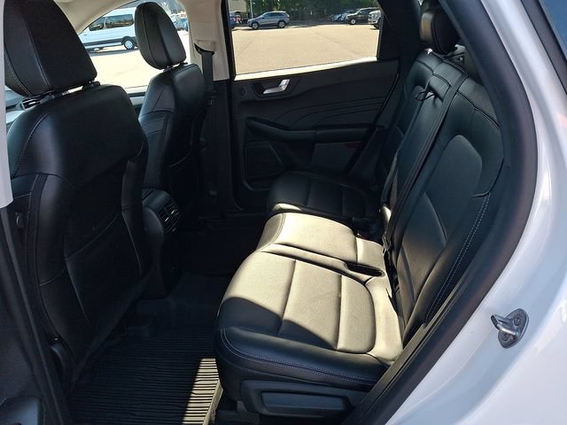 Certified 2022 Ford Escape SEL w/ Technology Package FWD image 10