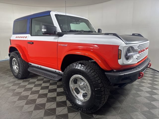Certified 2025 Ford Bronco Stroppe Edition AWD/4WD image 1
