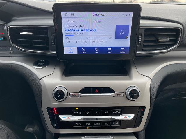 Certified 2022 Ford Explorer XLT w/ Equipment Group 202A image 5