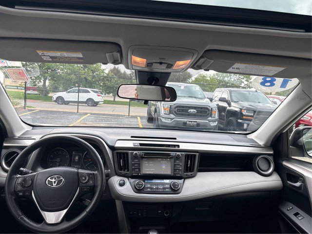 Used 2018 Toyota RAV4 XLE w/ Plus Extra Value Package AWD/4WD image 22