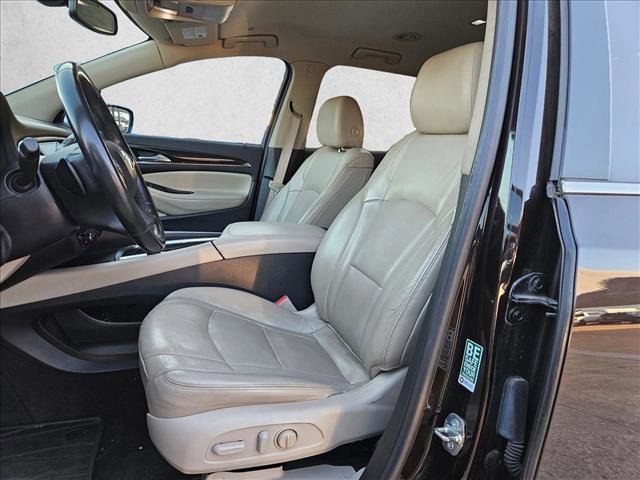 Used 2018 Buick Enclave Essence FWD image 15
