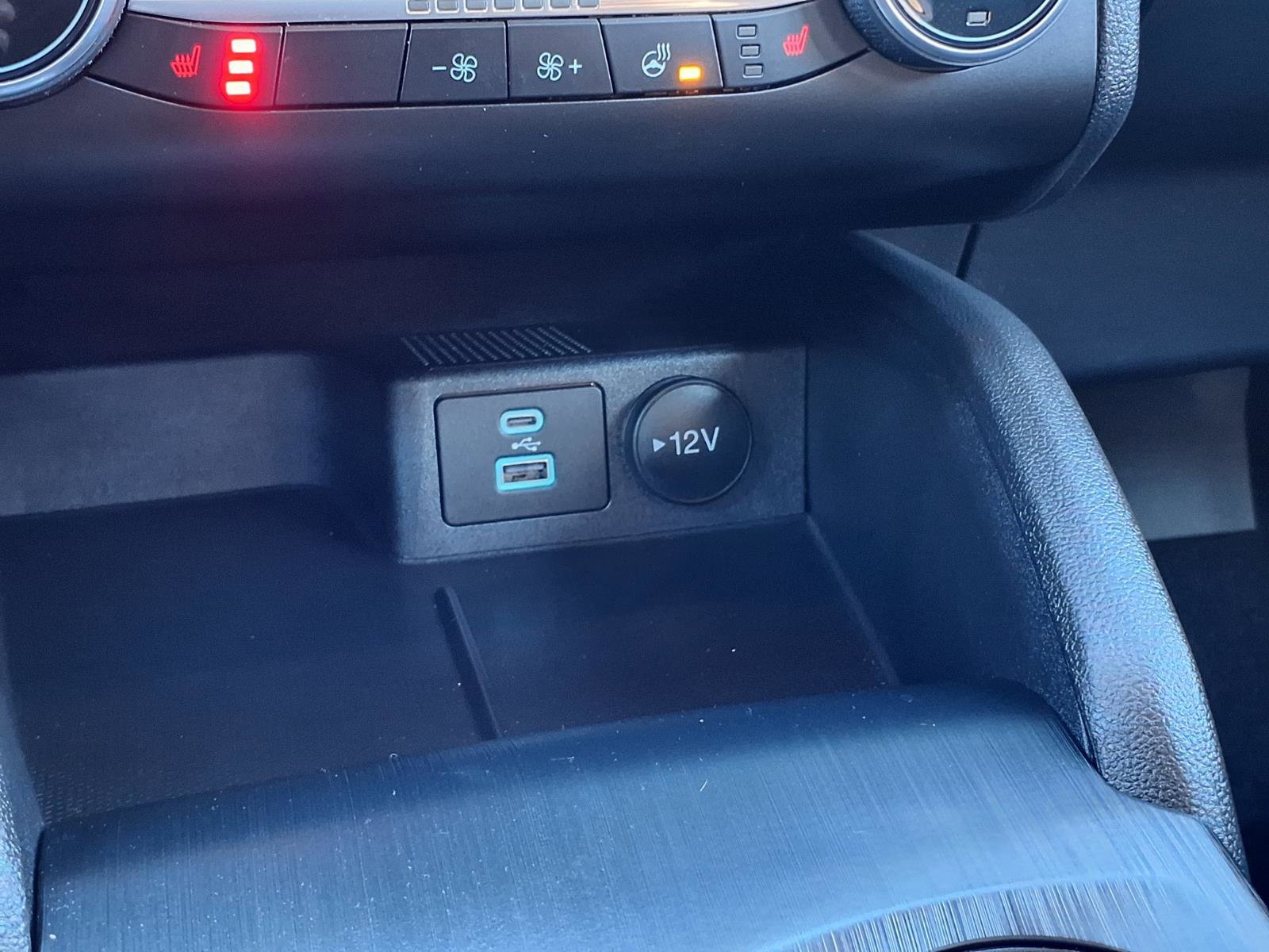 Certified 2023 Ford Escape Active AWD/4WD image 13