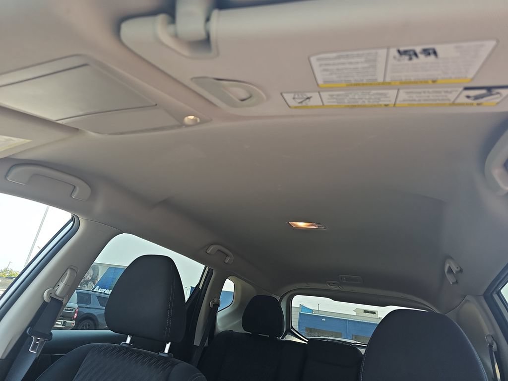 Used 2020 Nissan Rogue SV AWD/4WD image 28