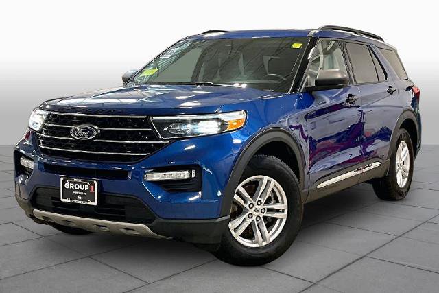 Certified 2022 Ford Explorer XLT w/ Equipment Group 202A AWD/4WD image 1