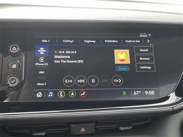 Used 2022 Buick Envision Avenir w/ Technology Package II image 27