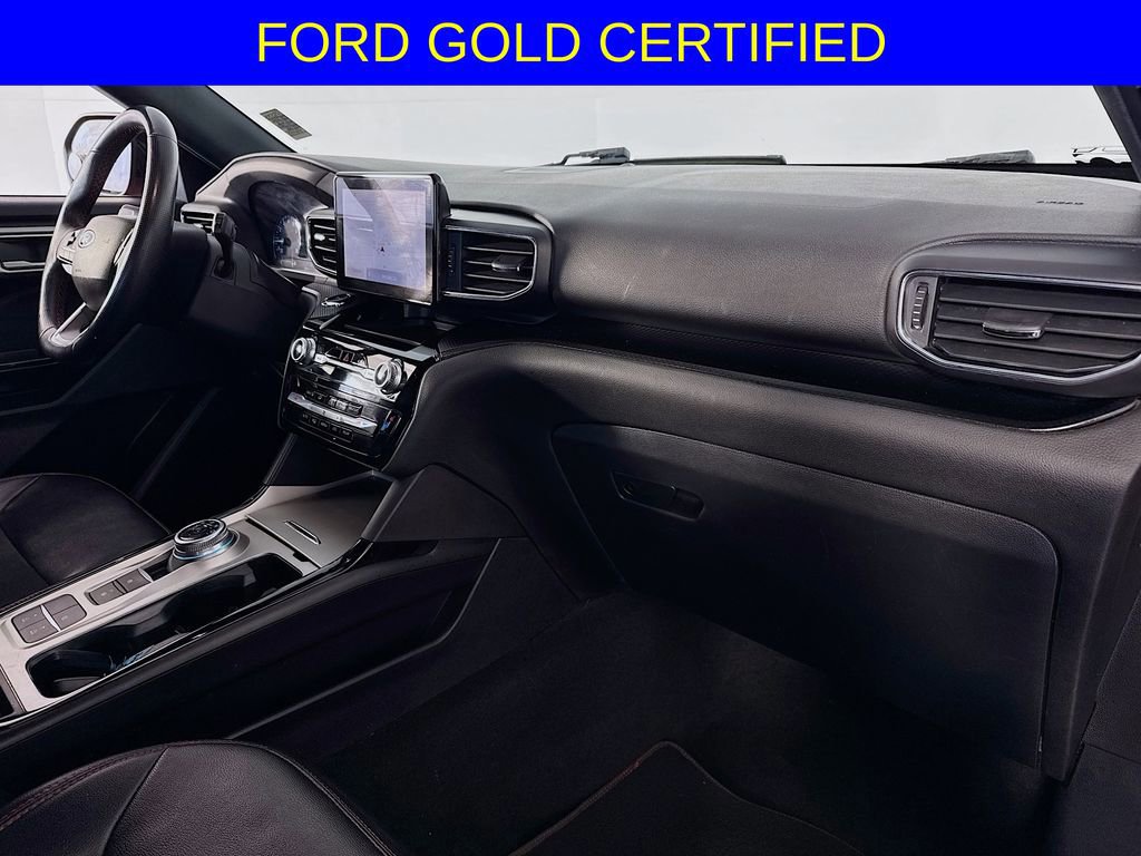 Certified 2022 Ford Explorer ST-Line w/ Class IV Trailer Tow Package image 31