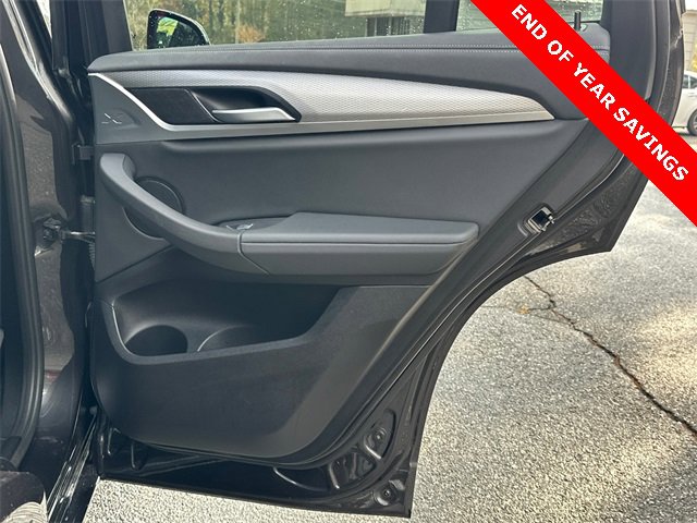 Used 2020 BMW X4 M40i image 16