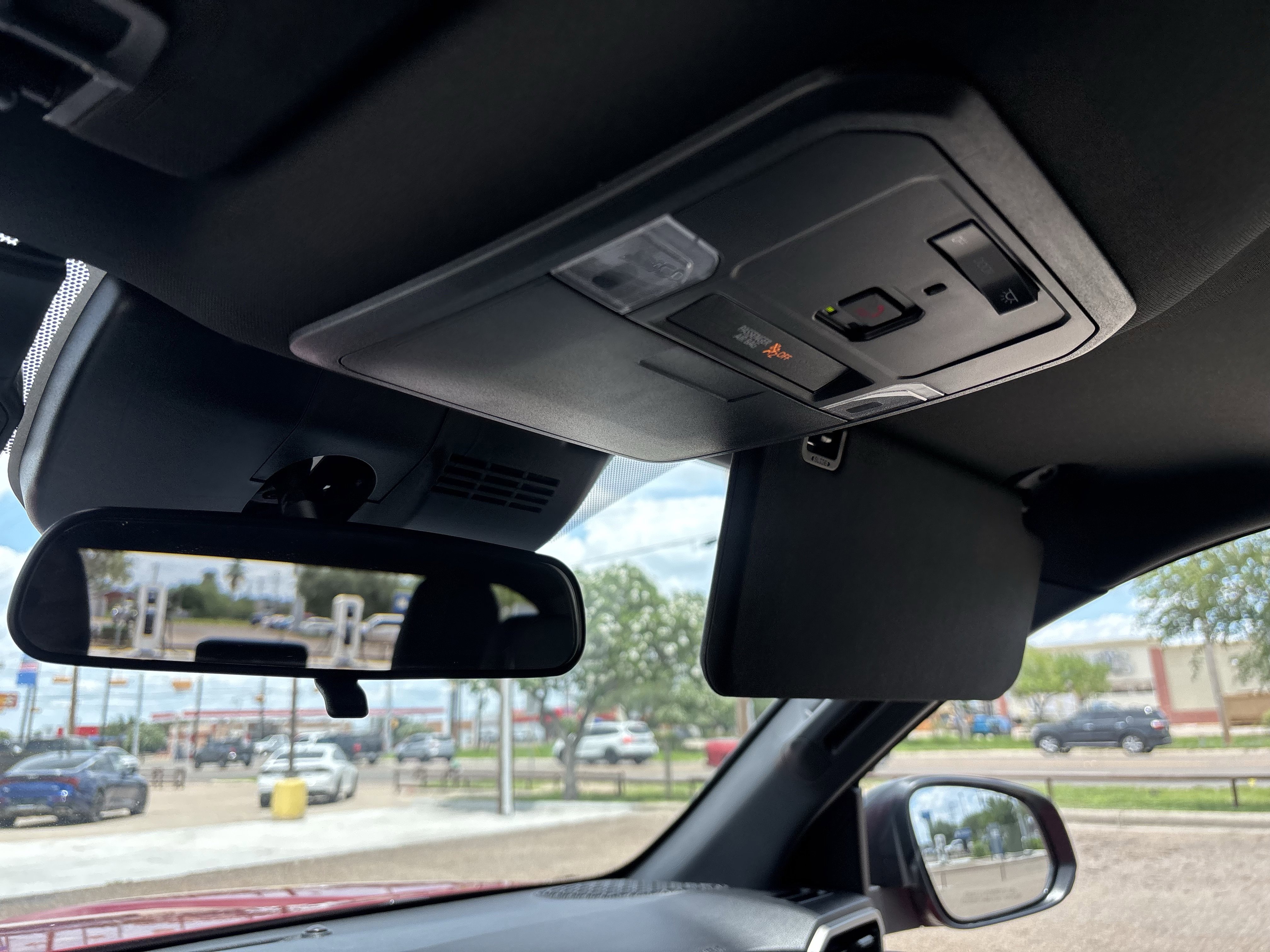 Used 2025 Toyota Tacoma SR RWD image 37
