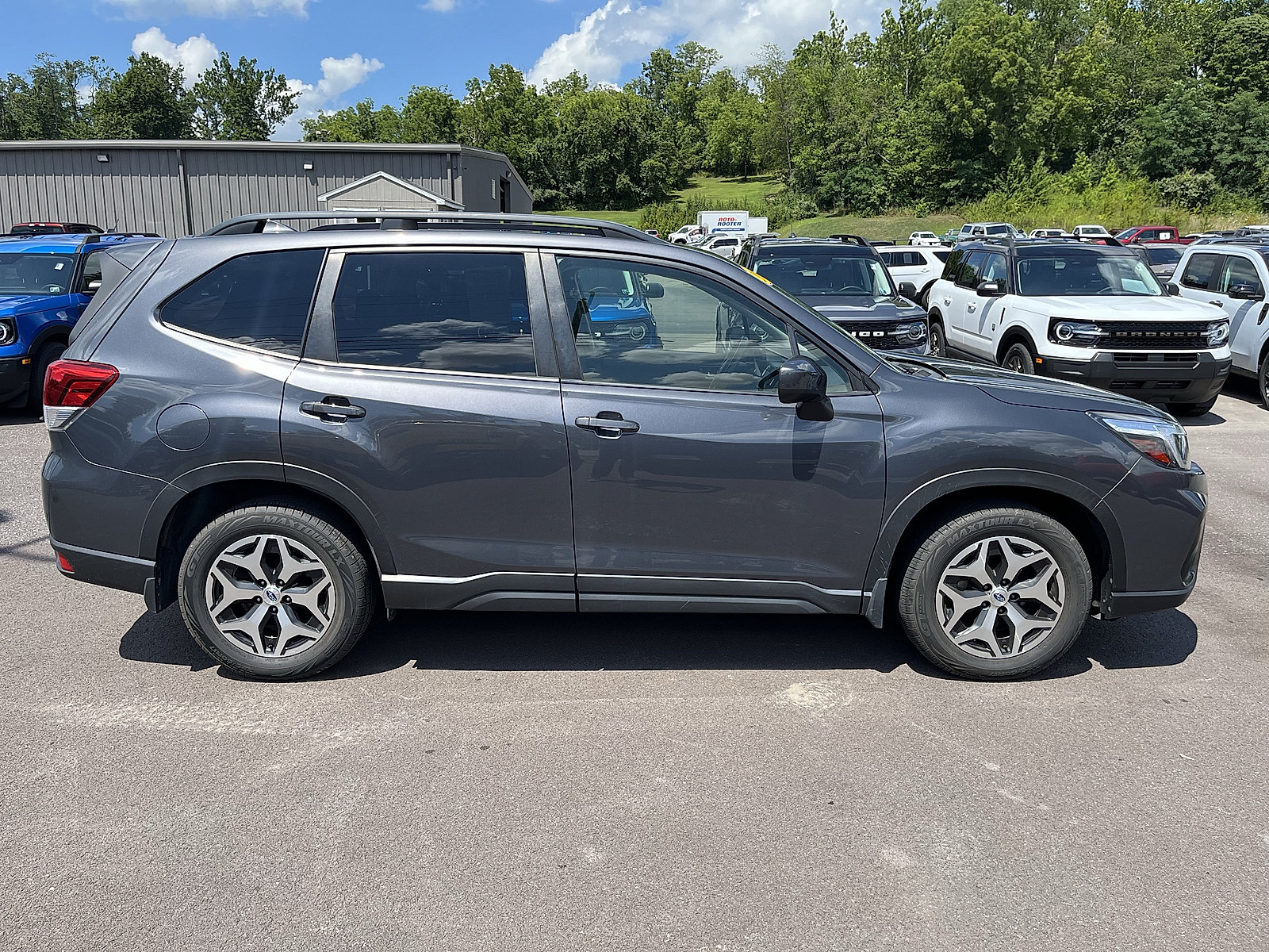 Used 2021 Subaru Forester Premium w/ Popular Package #1 AWD/4WD image 8