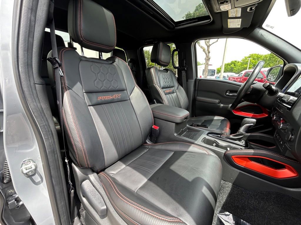 Used 2023 Nissan Frontier PRO-4X w/ Pro-4X Premium Package image 28