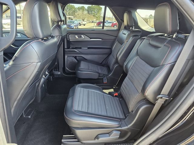 Certified 2025 Ford Explorer ST-Line image 17