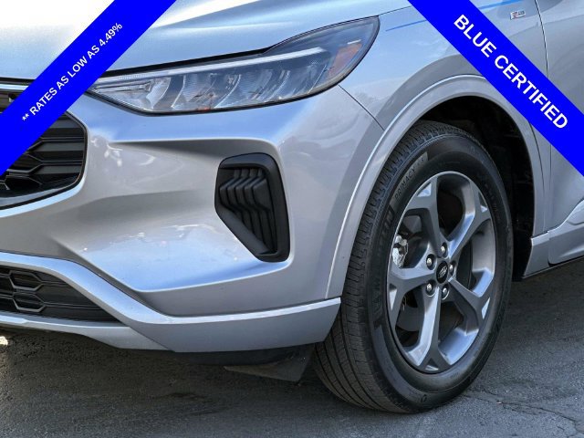 Certified 2023 Ford Escape ST-Line w/ Tech Pack #1 AWD/4WD image 5
