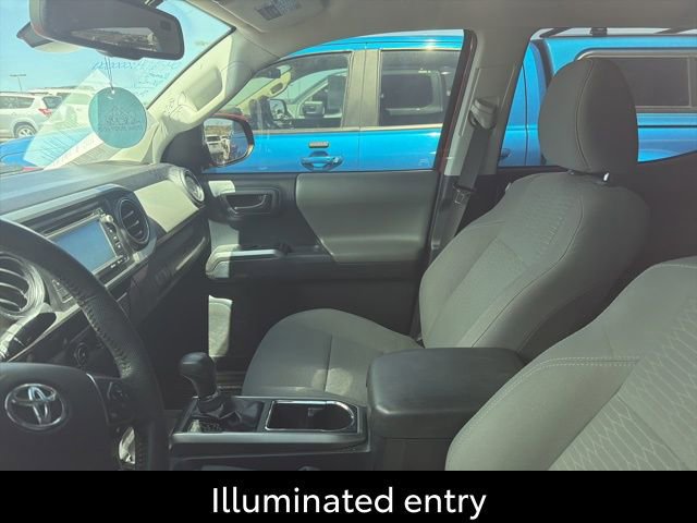 Used 2018 Toyota Tacoma SR5 AWD/4WD image 8