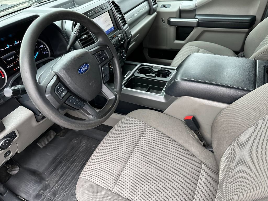 Certified 2022 Ford F250 XLT w/ XLT Premium Package AWD/4WD image 9