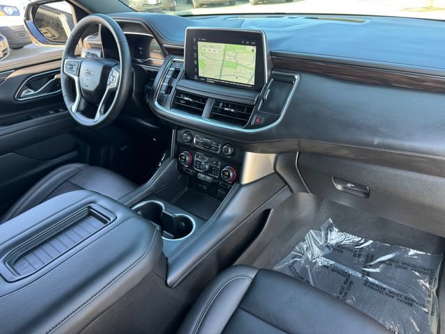 Used 2024 Chevrolet Tahoe Z71 w/ Luxury Package AWD/4WD image 22