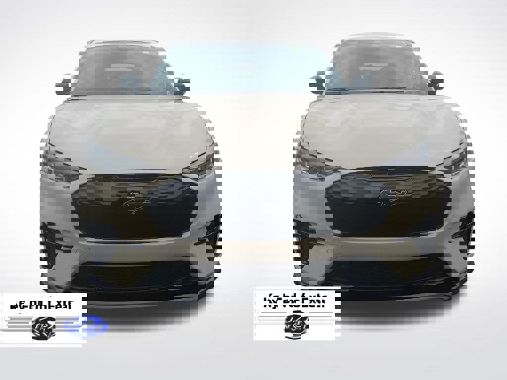 Certified 2025 Ford Mustang Mach-E GT image 3