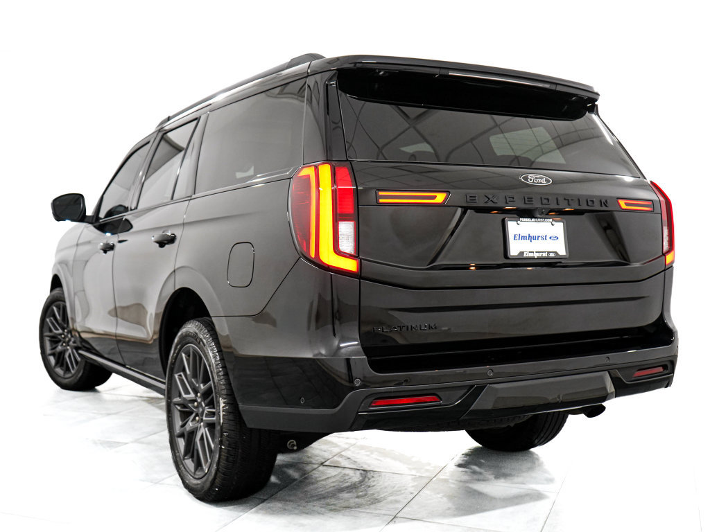 Certified 2025 Ford Expedition Platinum w/ Stealth Performance Package AWD/4WD image 5