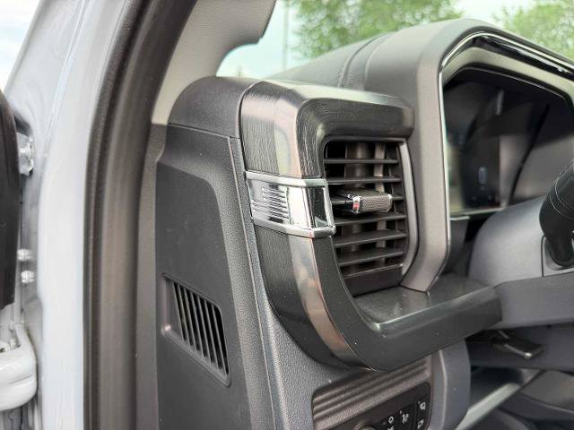 Certified 2026 Ford F350 Lariat w/ Black Appearance Package AWD/4WD image 11