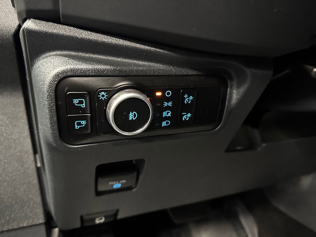 Certified 2025 Ford Bronco Badlands AWD/4WD image 39