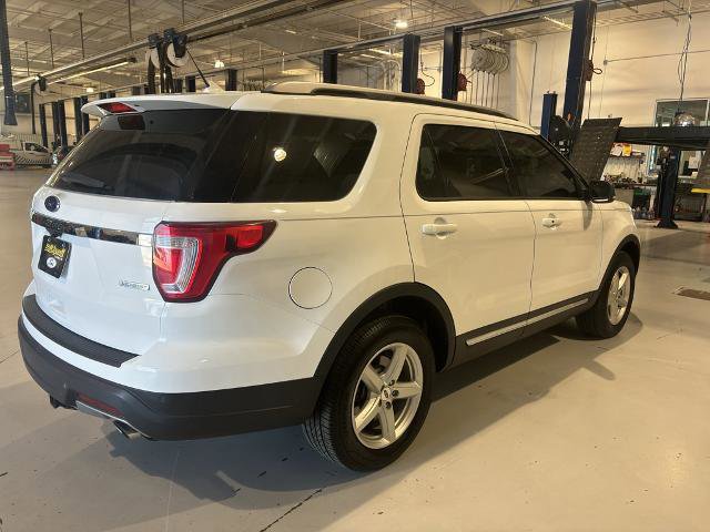 Certified 2019 Ford Explorer XLT w/ Equipment Group 202A image 5