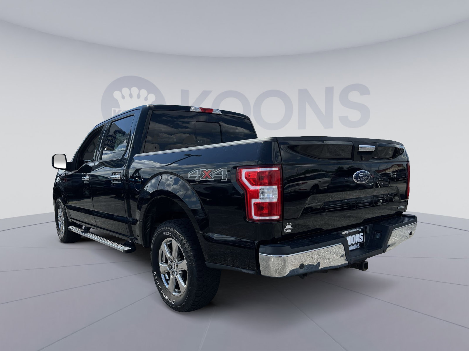 Certified 2018 Ford F150 XLT w/ Equipment Group 302A Luxury AWD/4WD image 4
