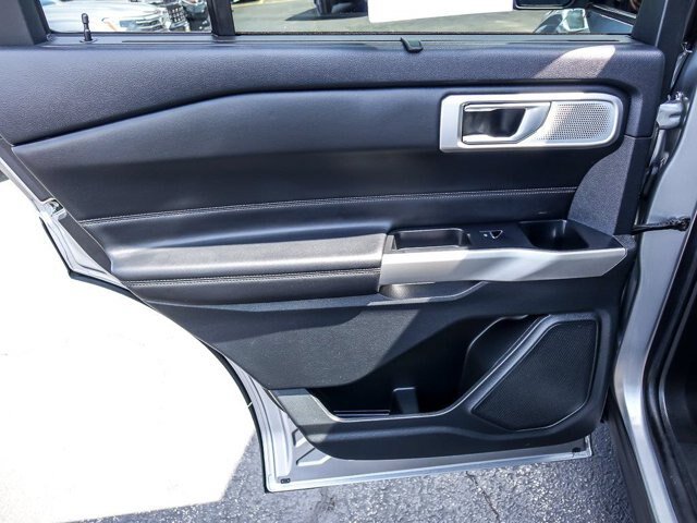 Certified 2023 Ford Explorer Limited w/ Limited Technology Package RWD image 24