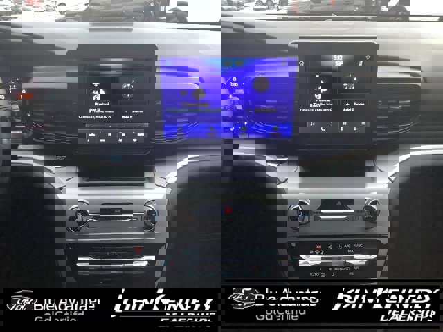 Certified 2022 Ford Explorer XLT w/ Class IV Trailer Tow Package image 19