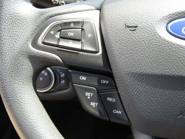 Certified 2019 Ford Escape SE AWD/4WD image 17