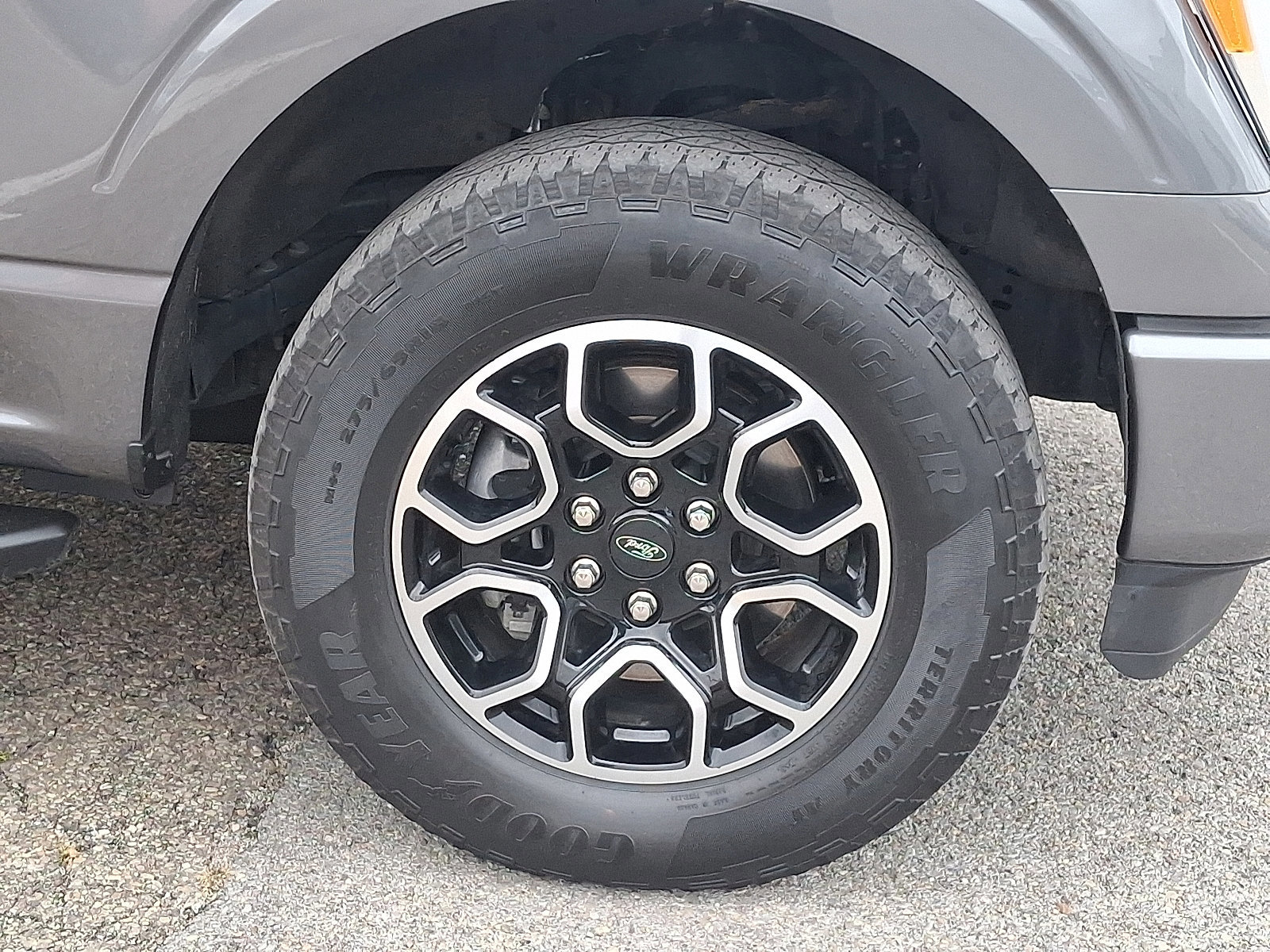 Certified 2022 Ford F150 XLT w/ Equipment Group 302A High image 8