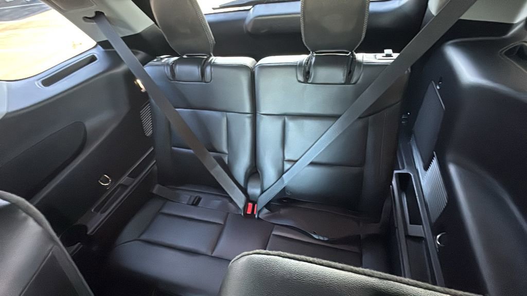 Certified 2022 Ford Explorer Limited w/ Hybrid Equipment Group 310A image 24