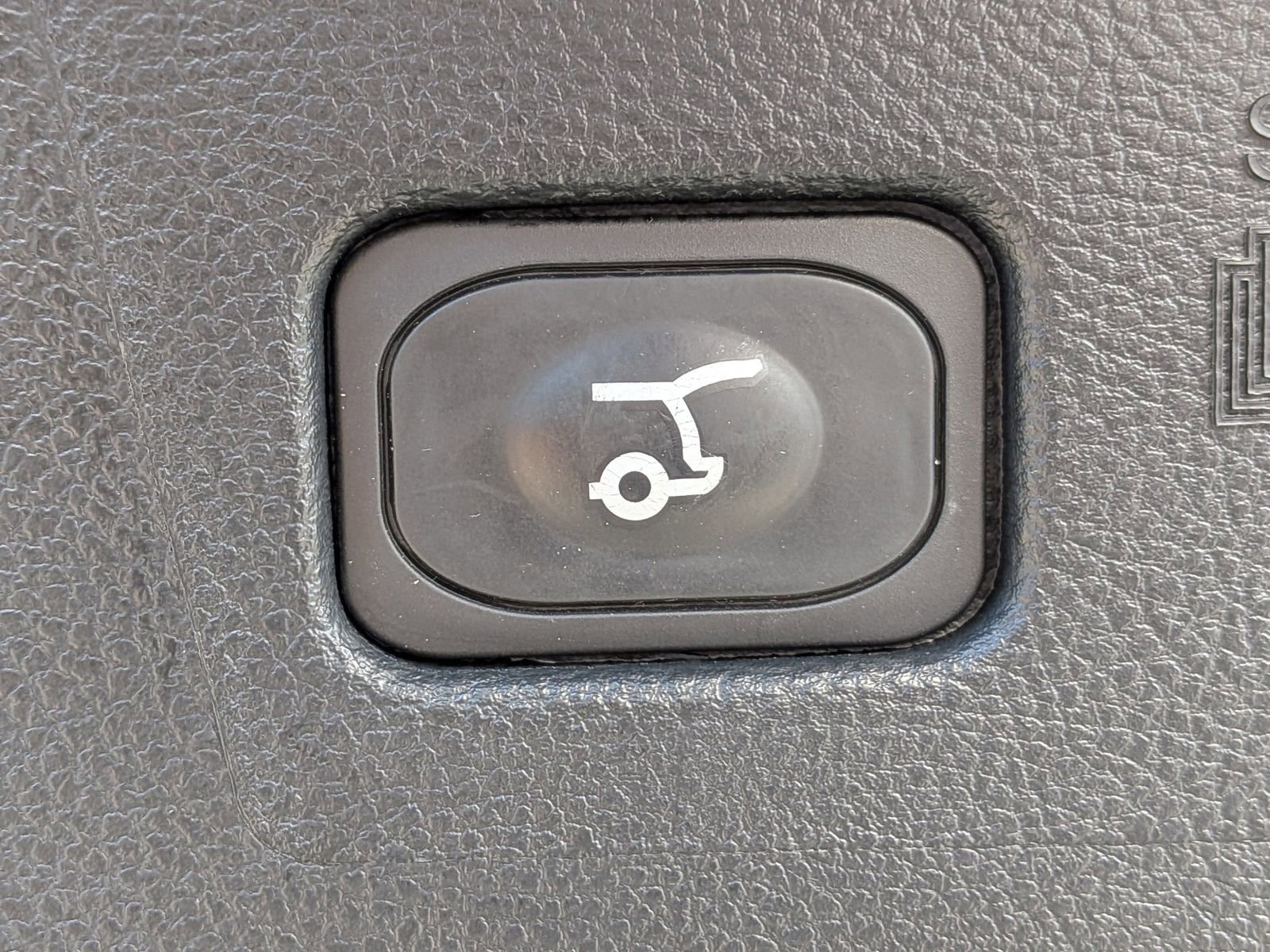 Certified 2024 Ford Edge SEL w/ Convenience Package image 15