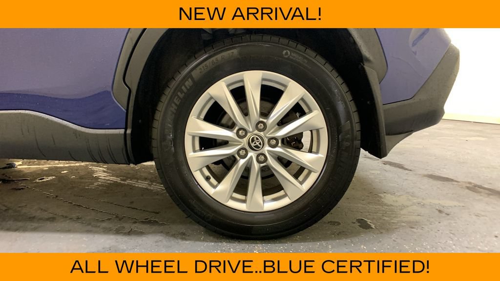 Used 2022 Toyota Corolla Cross LE AWD/4WD image 20