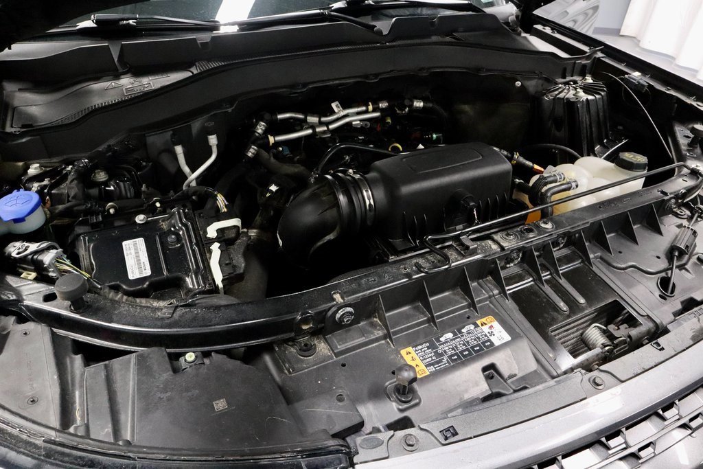 Certified 2023 Ford Explorer XLT w/ Equipment Group 202A image 18