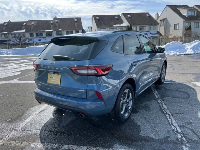 Certified 2023 Ford Escape ST-Line w/ Tech Pack #1 image 8