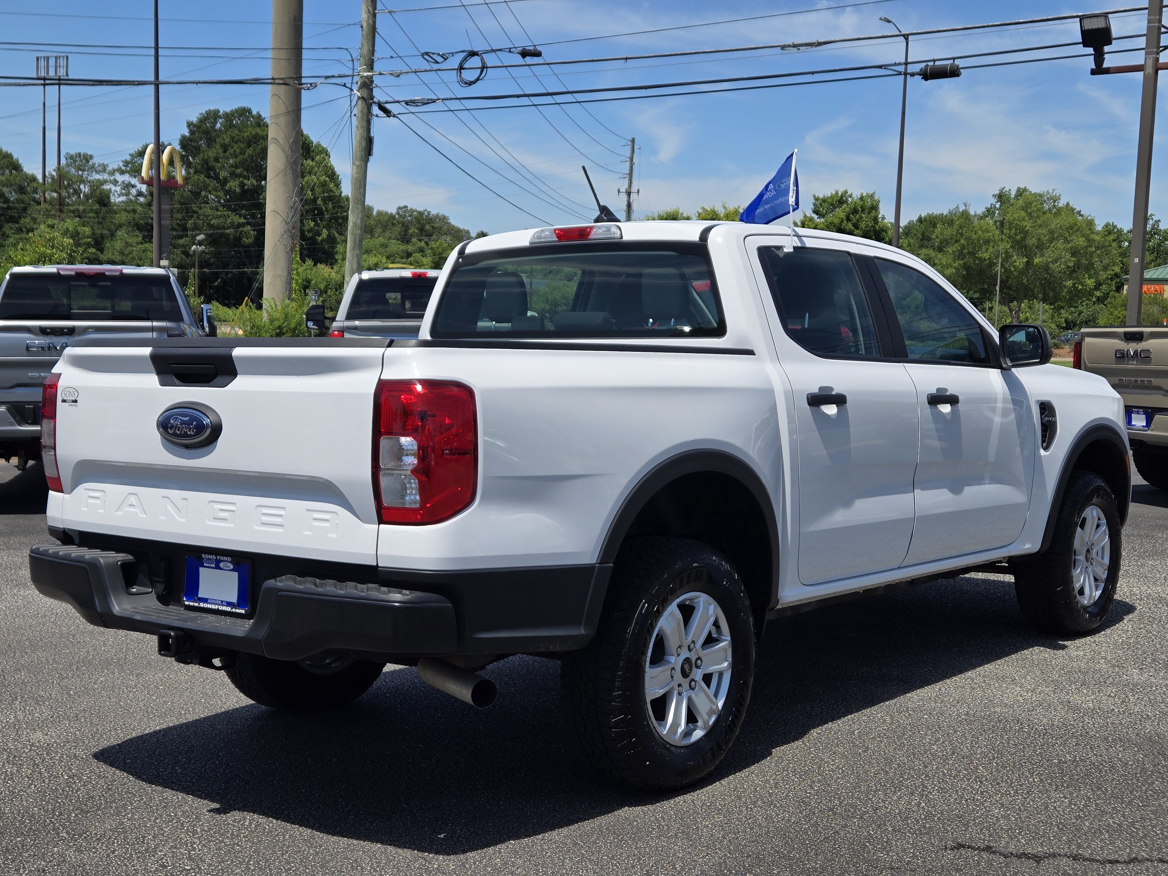 Certified 2025 Ford Ranger XL w/ Trailer Tow Package RWD image 8