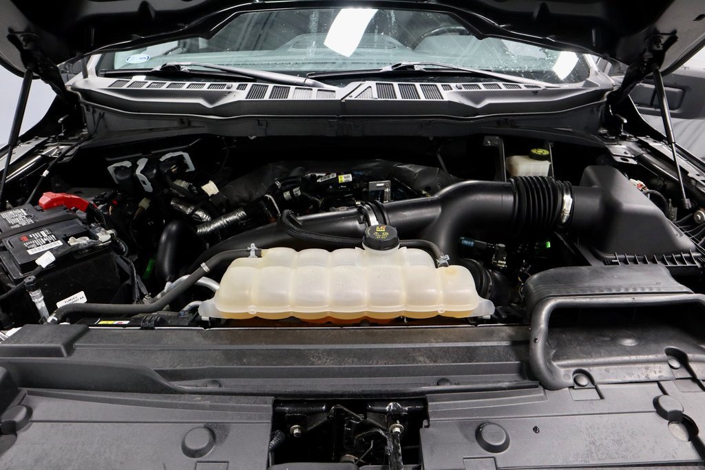 Certified 2021 Ford F150 XLT w/ Equipment Group 302A High image 19