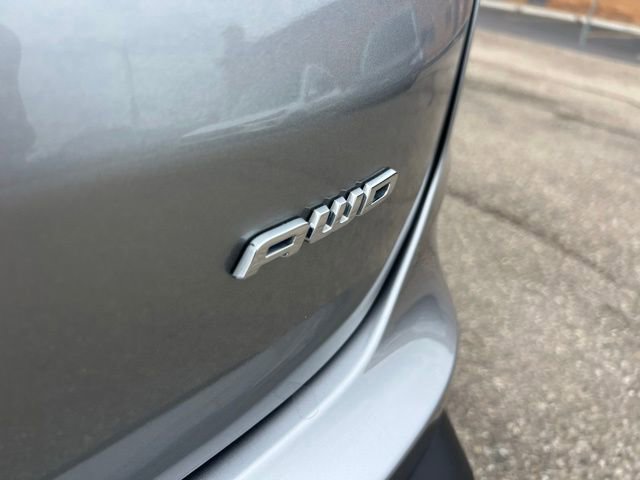 Certified 2024 Ford Edge Titanium AWD/4WD image 24