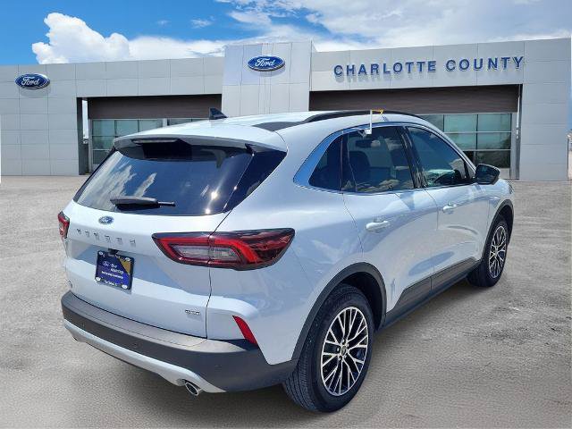 Certified 2025 Ford Escape SE w/ PHEV Premium Package FWD image 5