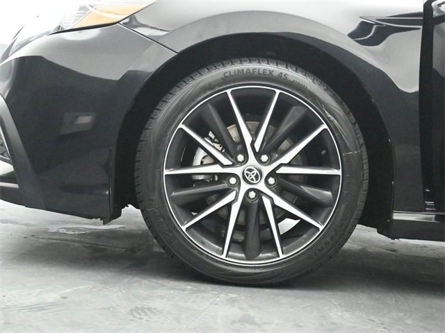 Used 2024 Toyota Camry SE image 35