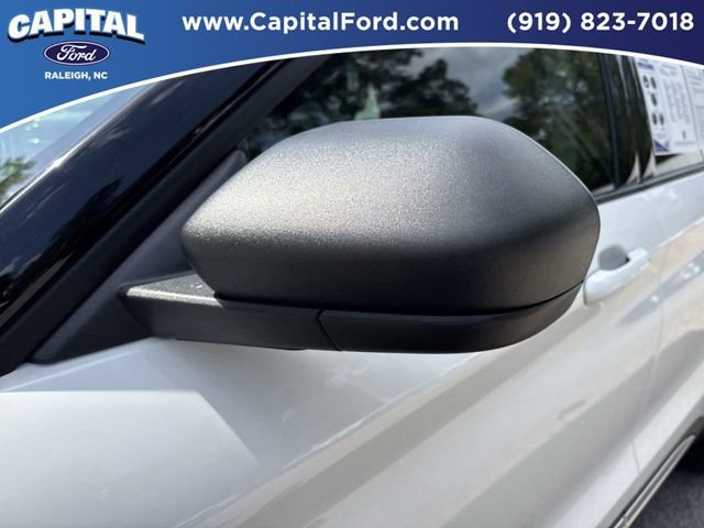 Certified 2025 Ford Explorer Active w/ Active Comfort Package AWD/4WD image 12
