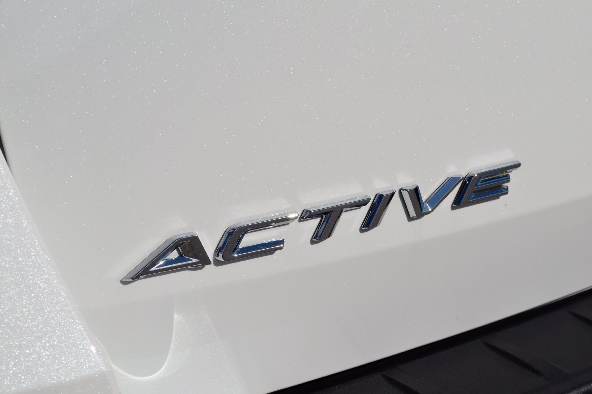 Certified 2025 Ford Explorer Active w/ Active Comfort Package AWD/4WD image 21