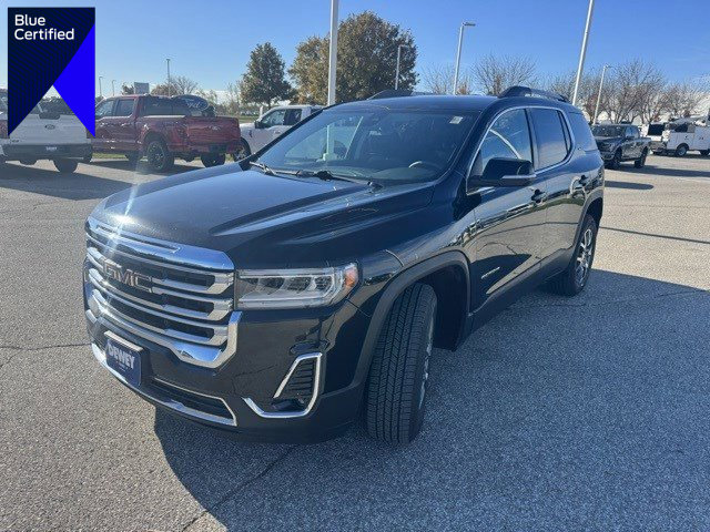 Used 2023 GMC Acadia SLT image 1