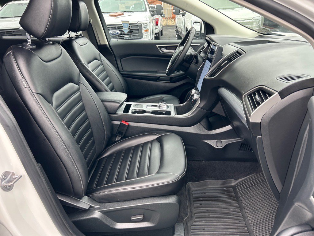 Certified 2022 Ford Edge SEL w/ Convenience Package AWD/4WD image 20