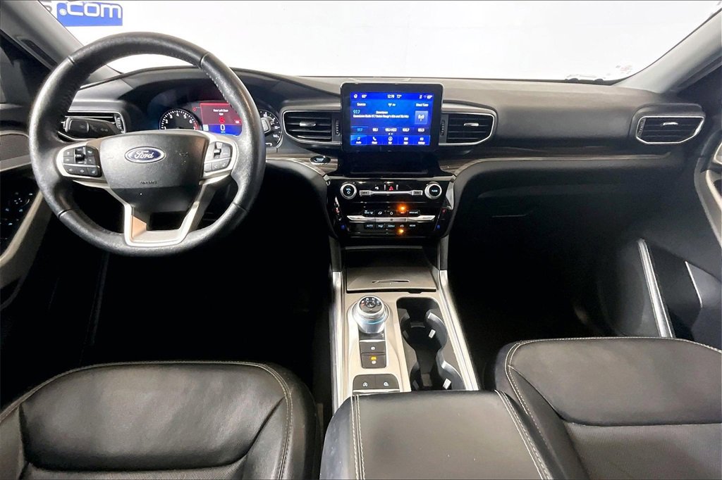 Certified 2024 Ford Explorer Limited image 11