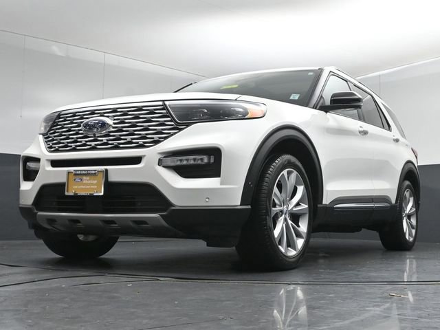 Certified 2023 Ford Explorer Platinum w/ Technology Package image 2
