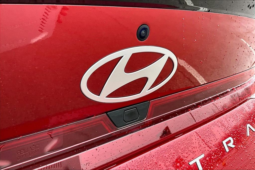 Used 2025 Hyundai Elantra Sport image 10