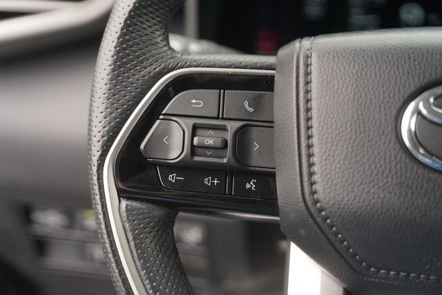 Used 2024 Toyota Tundra Limited w/ Power Package AWD/4WD image 22